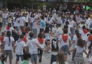 Les escoles de primària de Mollet han celebrat conjuntament el Dia Internacional de la Dansa