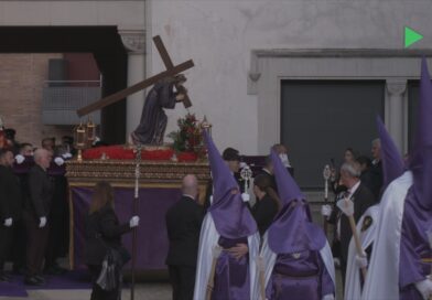 Més de dues-centes persones han participat a la processó de Mollet