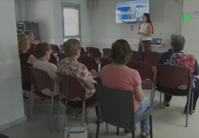 L’ICS ha impulsat xerrades dirigides a la gent gran per aconsellar com afrontar la calor